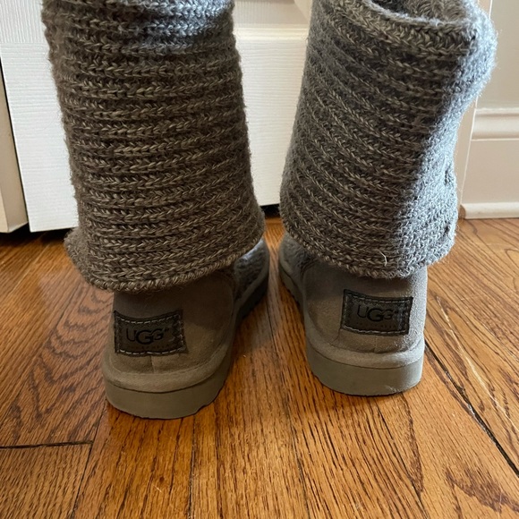UGGS!!! - Picture 4 of 4